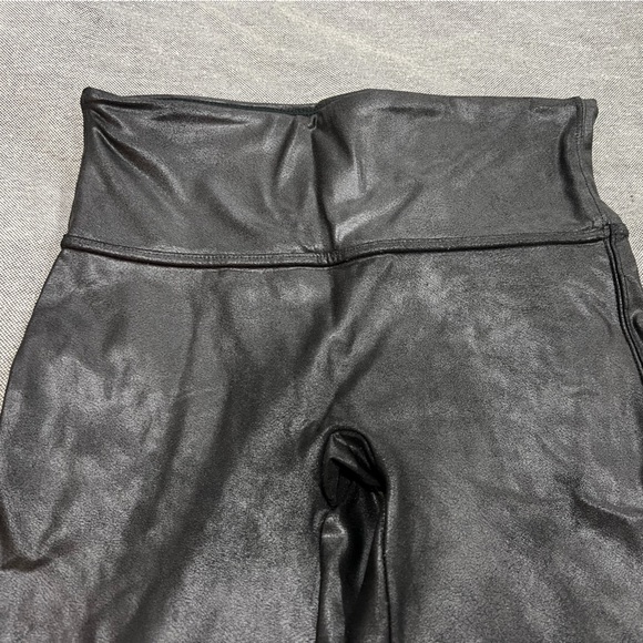 SPANX Petite Faux Leather Legging in Black - Picture 3 of 7